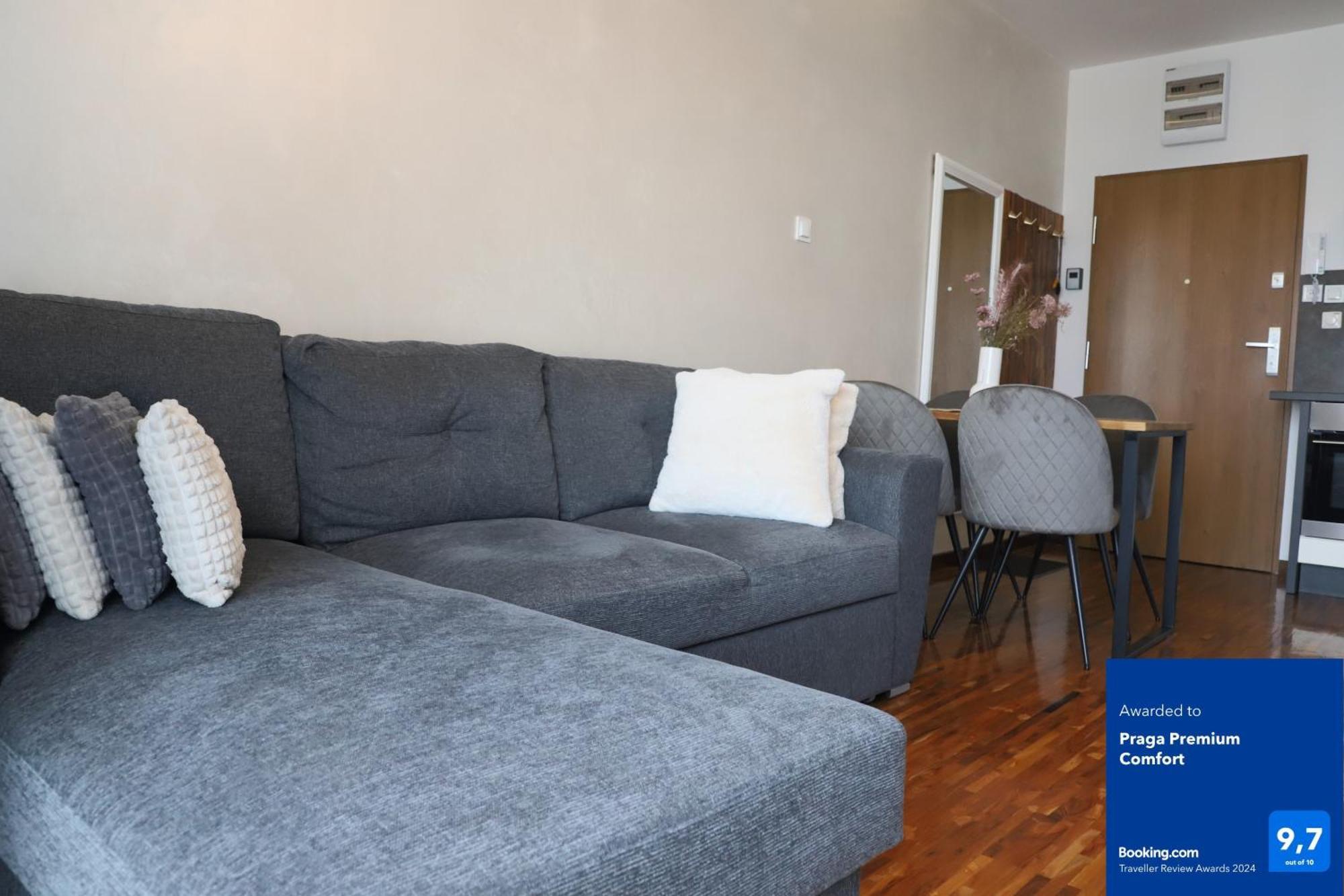 Praga Premium Comfort * Warsaw